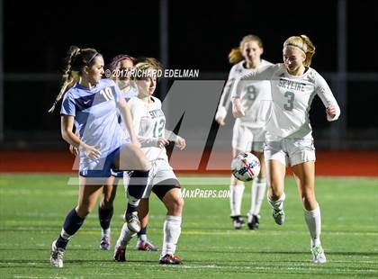 Thumbnail 2 in Rogers vs Skyline (WIAA 4A Final) photogallery.