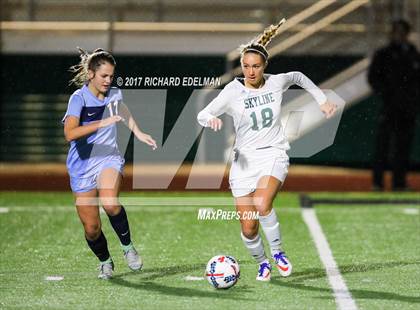 Thumbnail 1 in Rogers vs Skyline (WIAA 4A Final) photogallery.