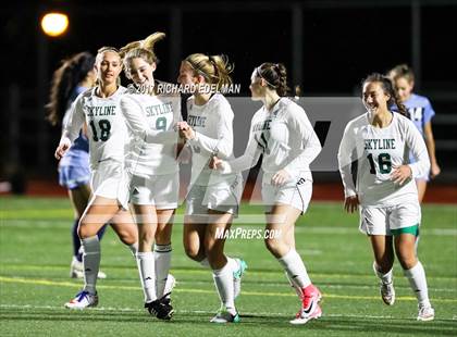 Thumbnail 3 in Rogers vs Skyline (WIAA 4A Final) photogallery.
