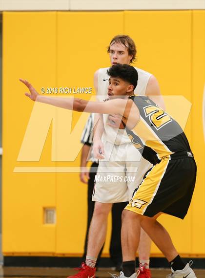 Thumbnail 2 in Godinez @ Yorba Linda (Godinez Grizzly Invitational) photogallery.