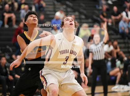 Thumbnail 2 in Godinez @ Yorba Linda (Godinez Grizzly Invitational) photogallery.
