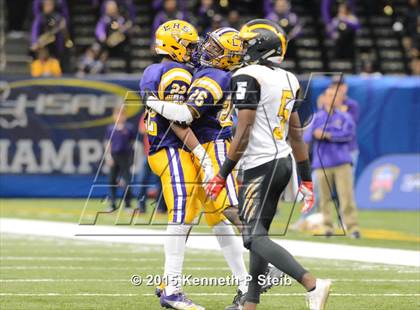 Thumbnail 1 in St. James @ Lutcher (LHSAA Class 3A Final) photogallery.