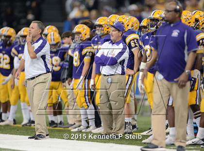 Thumbnail 1 in St. James @ Lutcher (LHSAA Class 3A Final) photogallery.