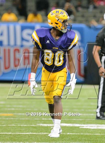 Thumbnail 1 in St. James @ Lutcher (LHSAA Class 3A Final) photogallery.