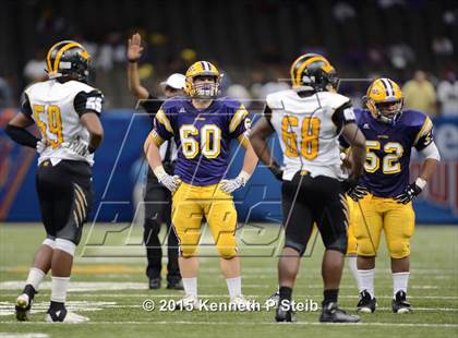 Thumbnail 3 in St. James @ Lutcher (LHSAA Class 3A Final) photogallery.