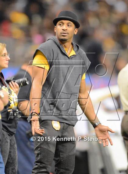 Thumbnail 1 in St. James @ Lutcher (LHSAA Class 3A Final) photogallery.