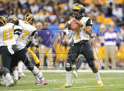 Thumbnail 2 in St. James @ Lutcher (LHSAA Class 3A Final) photogallery.