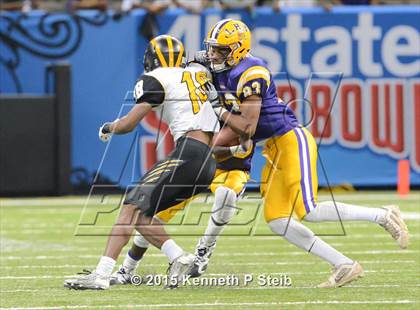 Thumbnail 2 in St. James @ Lutcher (LHSAA Class 3A Final) photogallery.