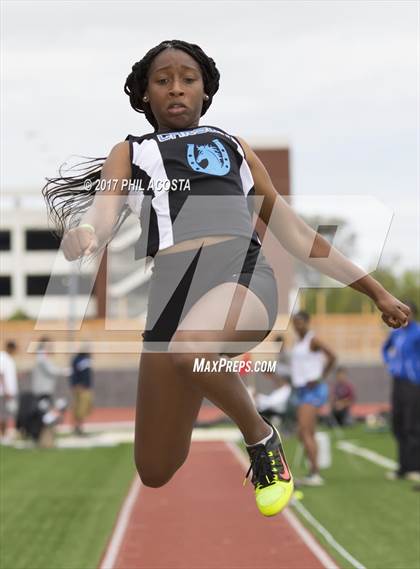 Thumbnail 3 in CIF Los Angeles City Section Track and Field Championships(Field Events)  photogallery.