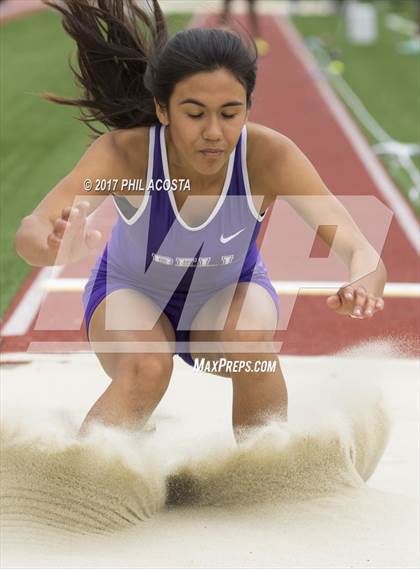 Thumbnail 3 in CIF Los Angeles City Section Track and Field Championships(Field Events)  photogallery.