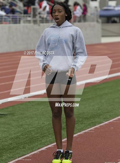 Thumbnail 1 in CIF Los Angeles City Section Track and Field Championships(Field Events)  photogallery.