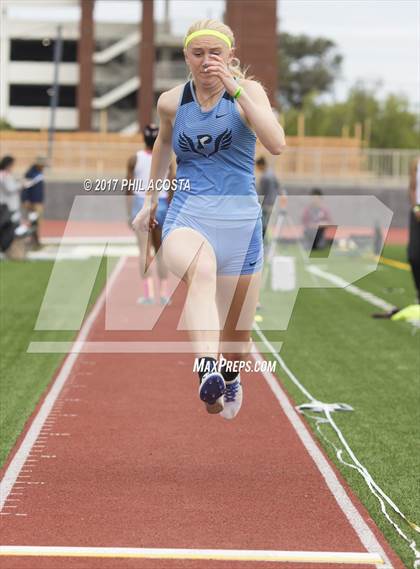 Thumbnail 2 in CIF Los Angeles City Section Track and Field Championships(Field Events)  photogallery.
