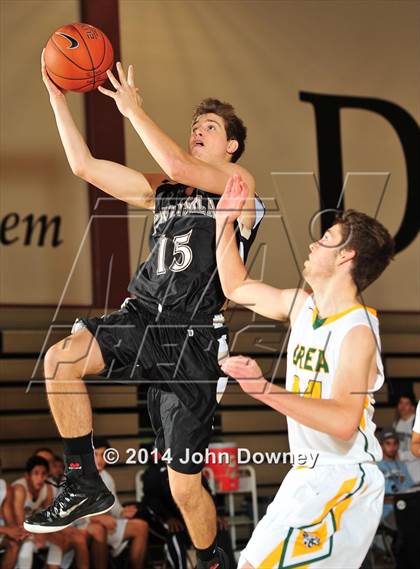 Thumbnail 1 in Palos Verdes Peninsula vs. Brea Olinda (MaxPreps Holiday Classic) photogallery.