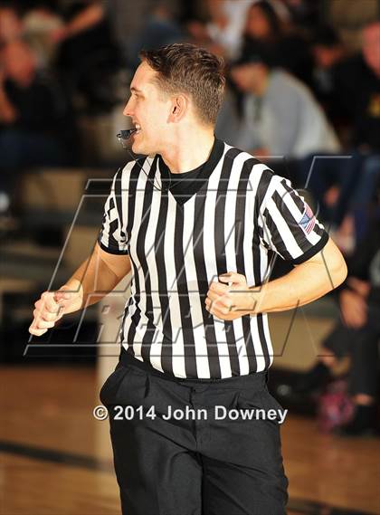 Thumbnail 2 in Palos Verdes Peninsula vs. Brea Olinda (MaxPreps Holiday Classic) photogallery.