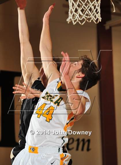 Thumbnail 1 in Palos Verdes Peninsula vs. Brea Olinda (MaxPreps Holiday Classic) photogallery.