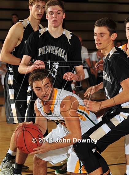 Thumbnail 2 in Palos Verdes Peninsula vs. Brea Olinda (MaxPreps Holiday Classic) photogallery.