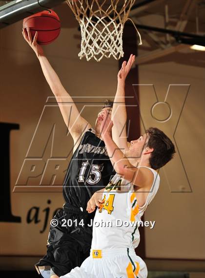 Thumbnail 3 in Palos Verdes Peninsula vs. Brea Olinda (MaxPreps Holiday Classic) photogallery.