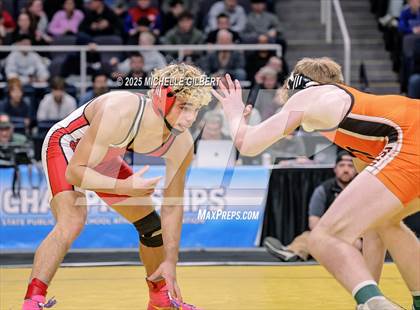 Thumbnail 1 in NYSPHSAA Division 2 State Championships  (Finals 152, 160 & 170) photogallery.