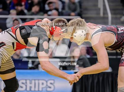 Thumbnail 2 in NYSPHSAA Division 2 State Championships  (Finals 152, 160 & 170) photogallery.