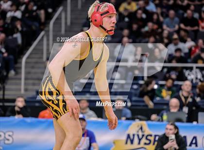 Thumbnail 1 in NYSPHSAA Division 2 State Championships  (Finals 152, 160 & 170) photogallery.