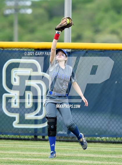 Thumbnail 3 in Red Bank @ Soddy Daisy photogallery.