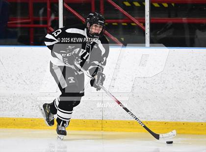 Thumbnail 3 in Xavier @ Fairfield Prep (SCC D1 Semifinal) photogallery.