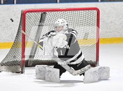 Thumbnail 3 in Xavier @ Fairfield Prep (SCC D1 Semifinal) photogallery.