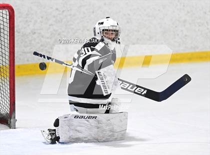 Thumbnail 2 in Xavier @ Fairfield Prep (SCC D1 Semifinal) photogallery.