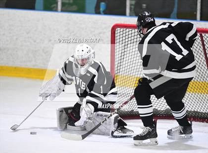 Thumbnail 1 in Xavier @ Fairfield Prep (SCC D1 Semifinal) photogallery.