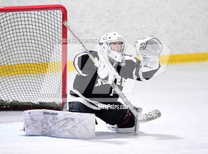 Thumbnail 3 in Xavier @ Fairfield Prep (SCC D1 Semifinal) photogallery.