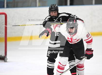 Thumbnail 3 in Xavier @ Fairfield Prep (SCC D1 Semifinal) photogallery.