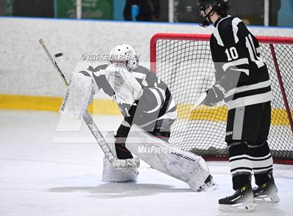 Thumbnail 2 in Xavier @ Fairfield Prep (SCC D1 Semifinal) photogallery.