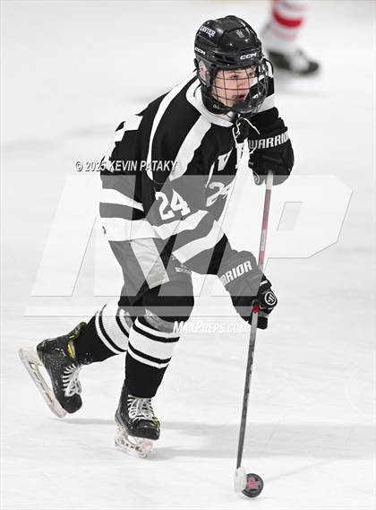 Thumbnail 1 in Xavier @ Fairfield Prep (SCC D1 Semifinal) photogallery.