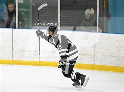Thumbnail 2 in Xavier @ Fairfield Prep (SCC D1 Semifinal) photogallery.