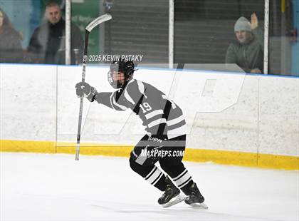 Thumbnail 3 in Xavier @ Fairfield Prep (SCC D1 Semifinal) photogallery.