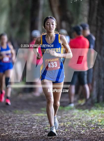 Thumbnail 3 in Kauai Championships photogallery.