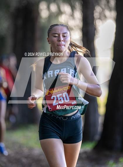 Thumbnail 3 in Kauai Championships photogallery.