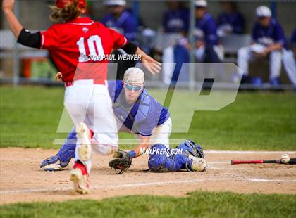 Thumbnail 2 in Montgomery vs. Greenwood (PIAA 1A Quarterfinal) photogallery.