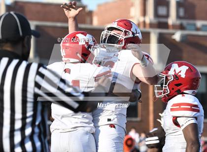 Thumbnail 2 in Chicago Mt. Carmel @ Marist photogallery.