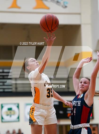 Thumbnail 3 in Terre Haute North Vigo @ Avon photogallery.