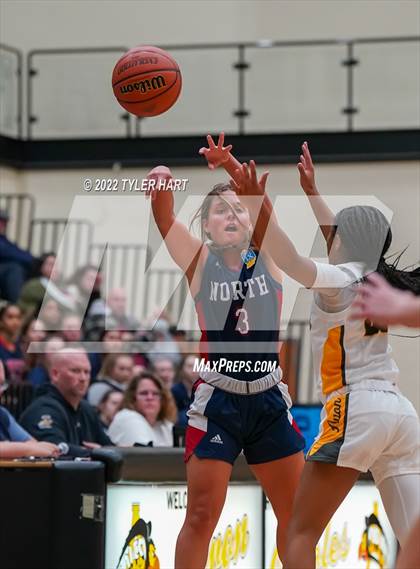 Thumbnail 2 in Terre Haute North Vigo @ Avon photogallery.