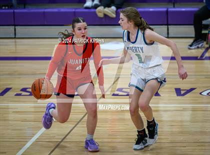 Thumbnail 3 in Juanita vs Liberty photogallery.