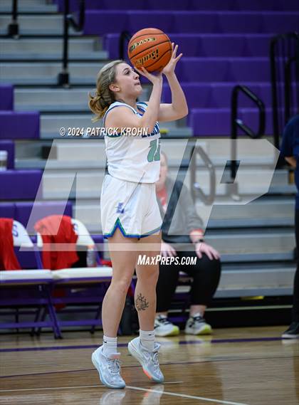 Thumbnail 3 in Juanita vs Liberty photogallery.