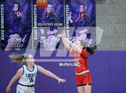 Thumbnail 2 in Juanita vs Liberty photogallery.
