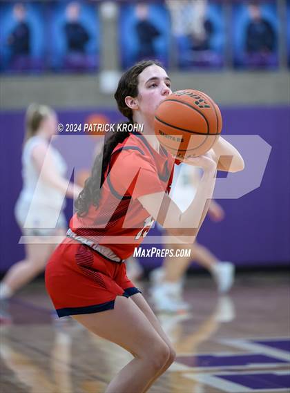 Thumbnail 2 in Juanita vs Liberty photogallery.