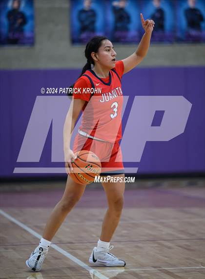 Thumbnail 2 in Juanita vs Liberty photogallery.