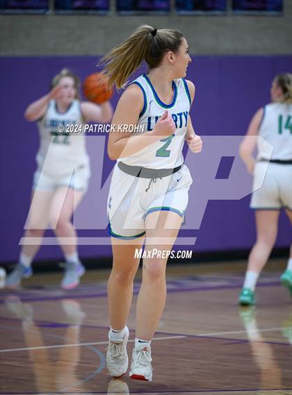 Thumbnail 2 in Juanita vs Liberty photogallery.