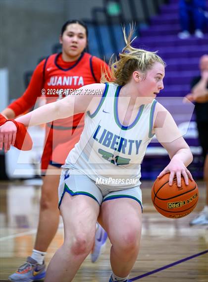 Thumbnail 3 in Juanita vs Liberty photogallery.