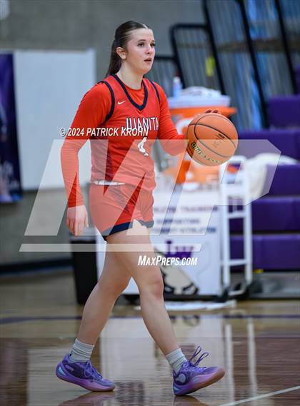 Thumbnail 2 in Juanita vs Liberty photogallery.
