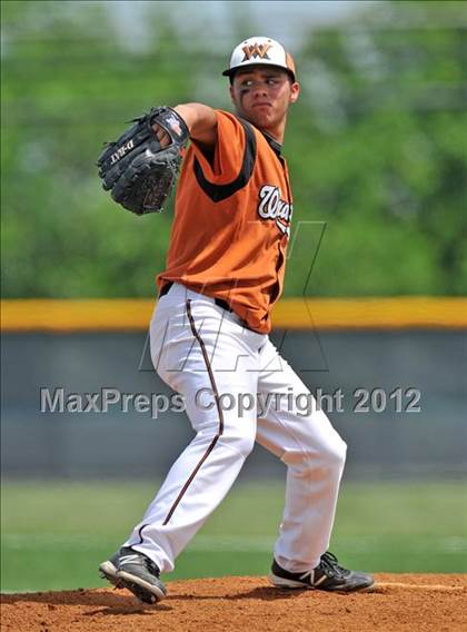 Thumbnail 1 in Lancaster @ West Mesquite photogallery.
